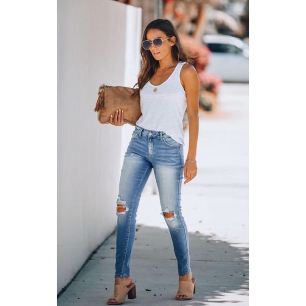 NWT Kancan Mid Rise Destroyed Super Skinny Jeans - Picture 5 of 13